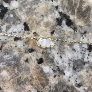 Kendra Scott necklace